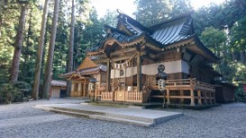 御岩神社