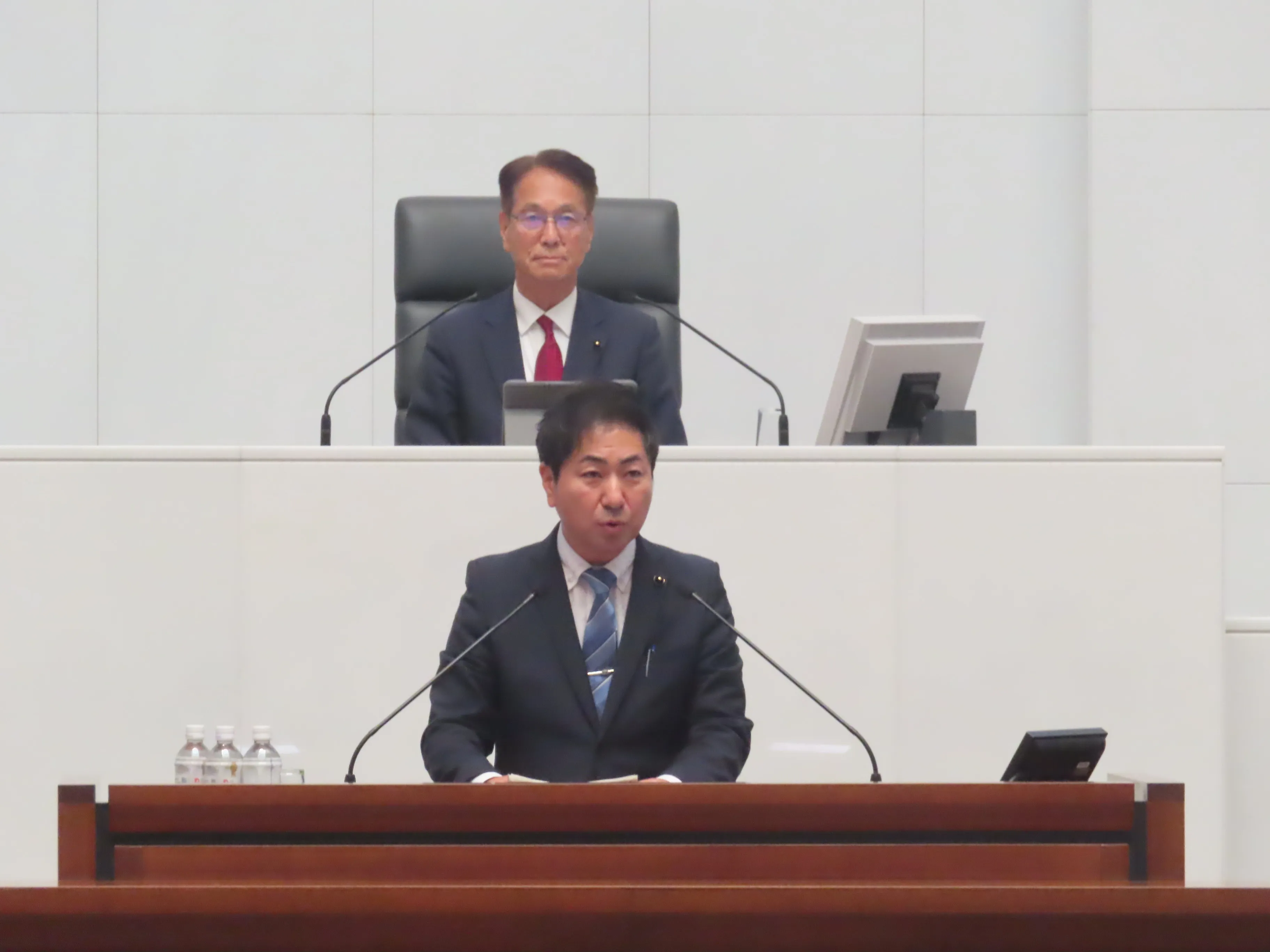 本会議の様子３