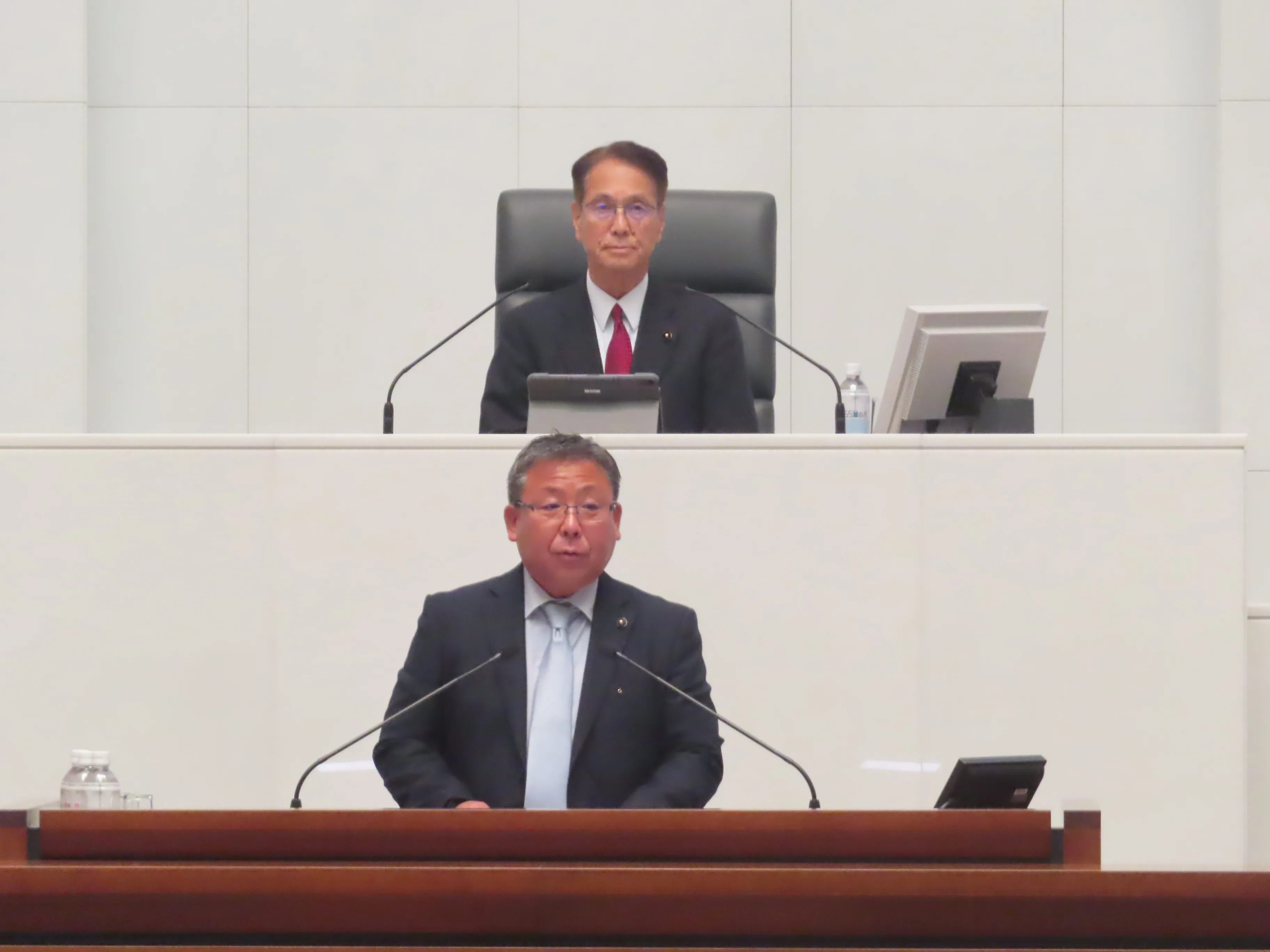 本会議の様子３