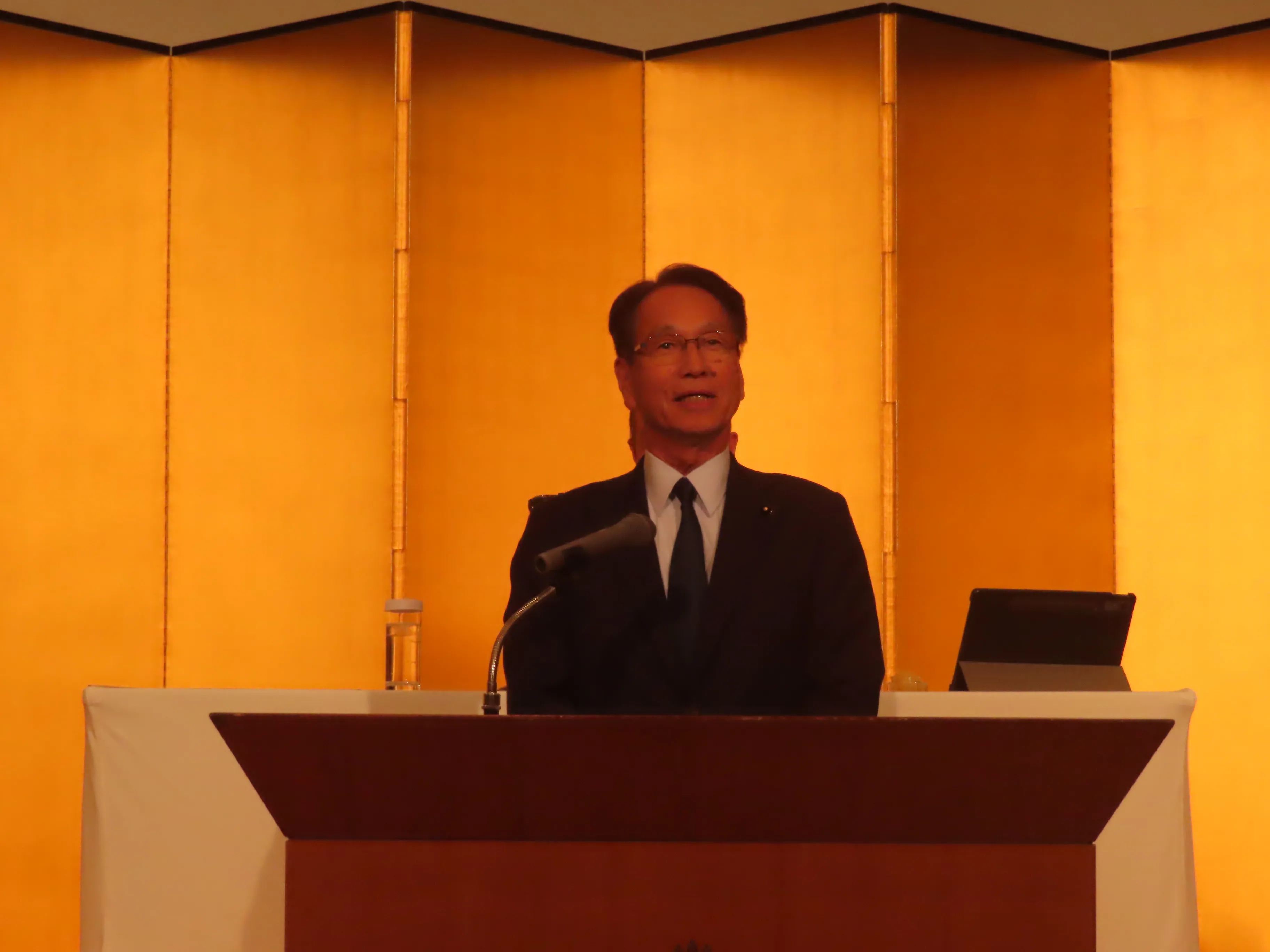 総会の様子２