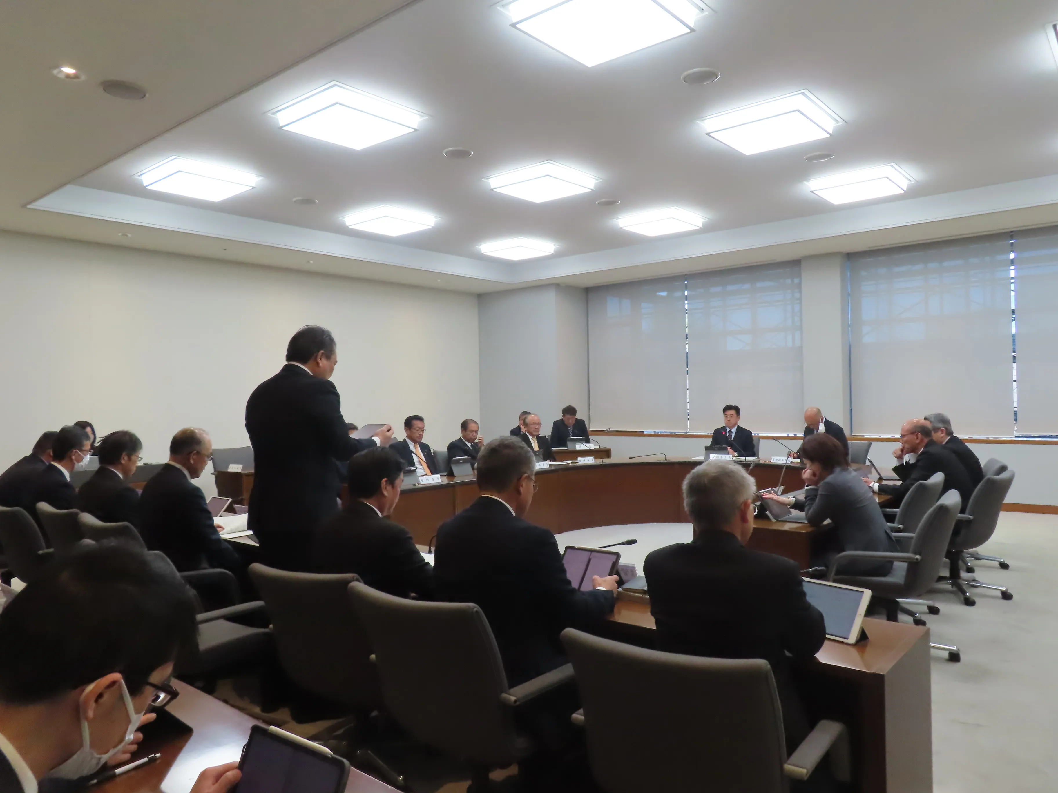 会議の様子１