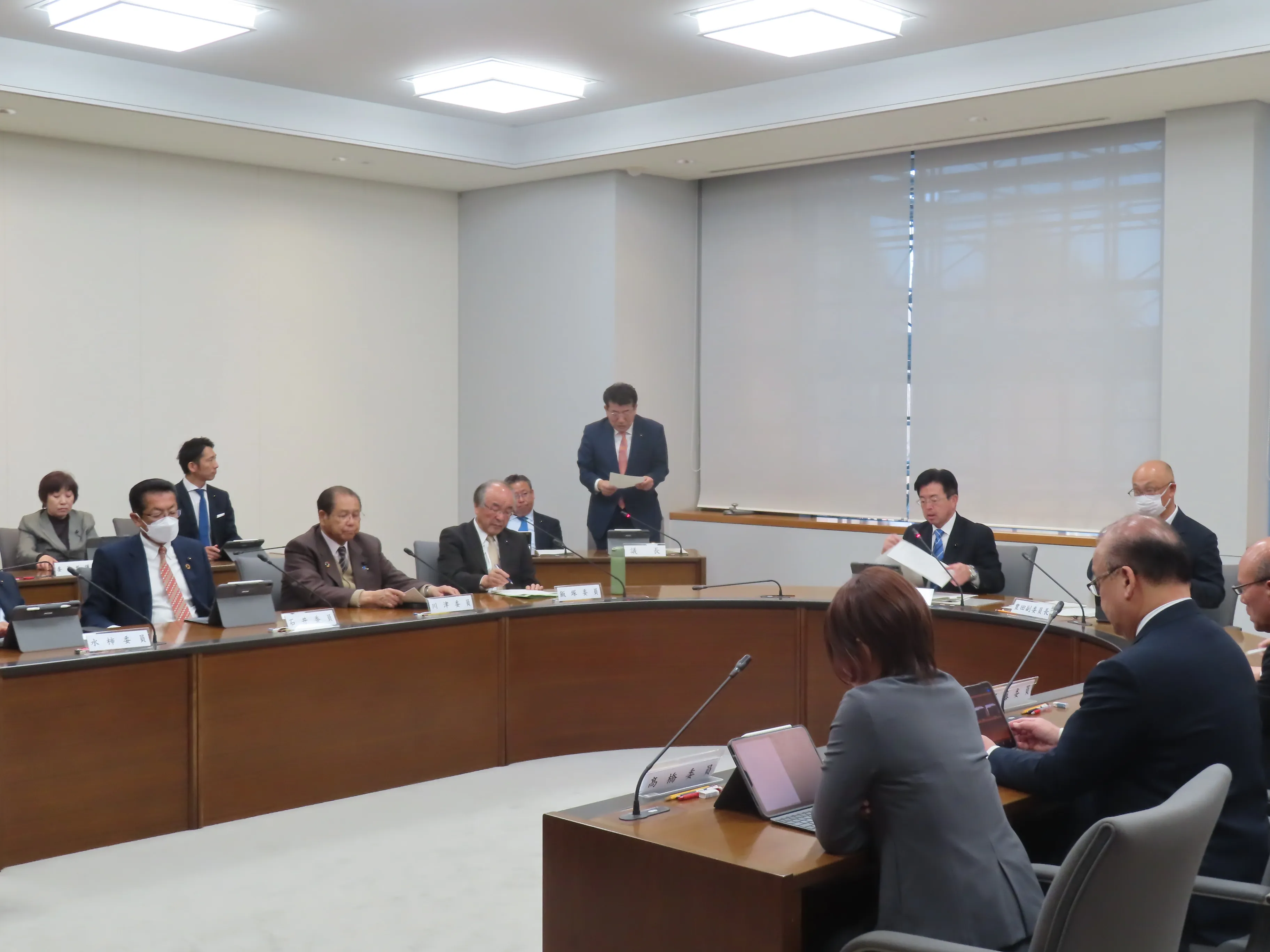 会議の様子１