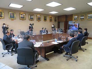 第1回県民との青空対話議会の様子①