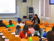 写真、講演会の様子2