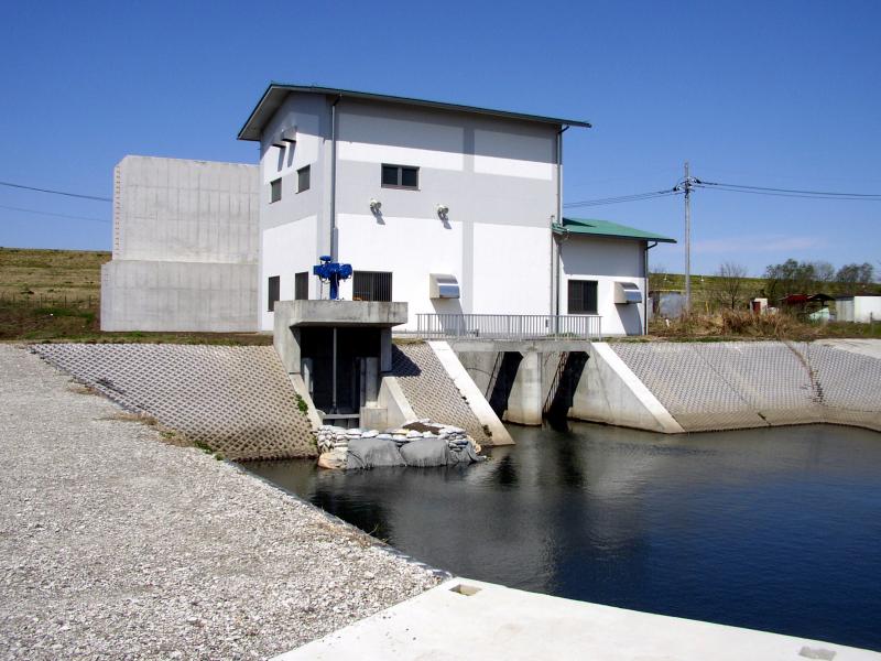 写真：新郷2期地区排水機場